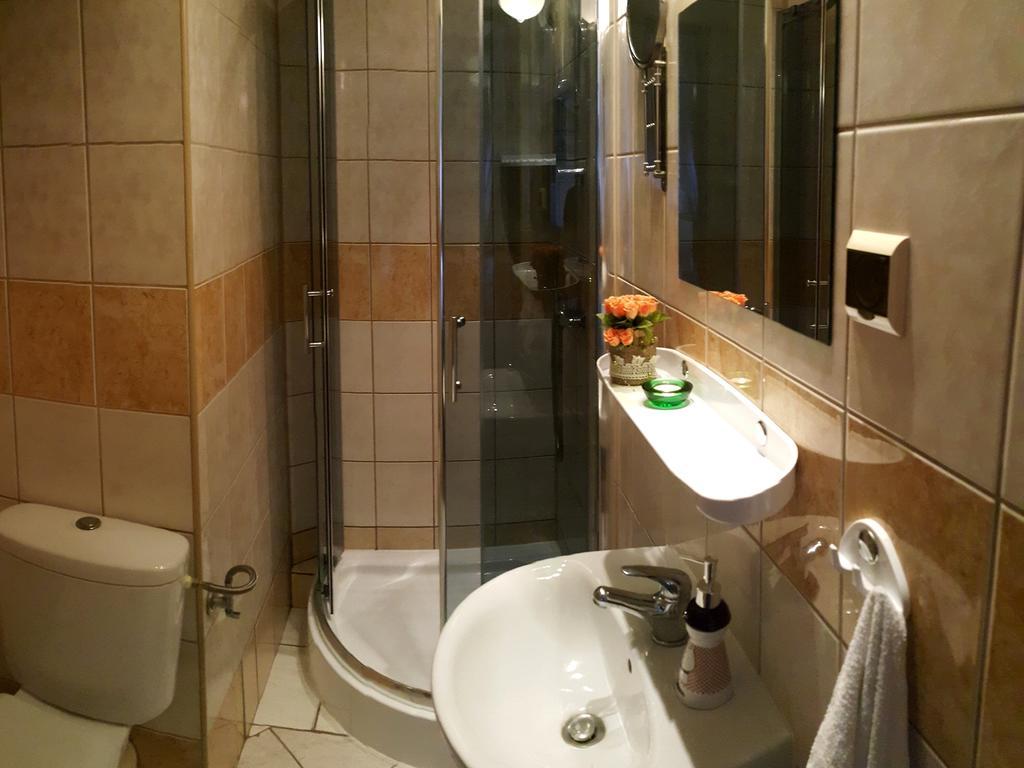 Zajazd Byczy Rog Międzylesie Esterno foto