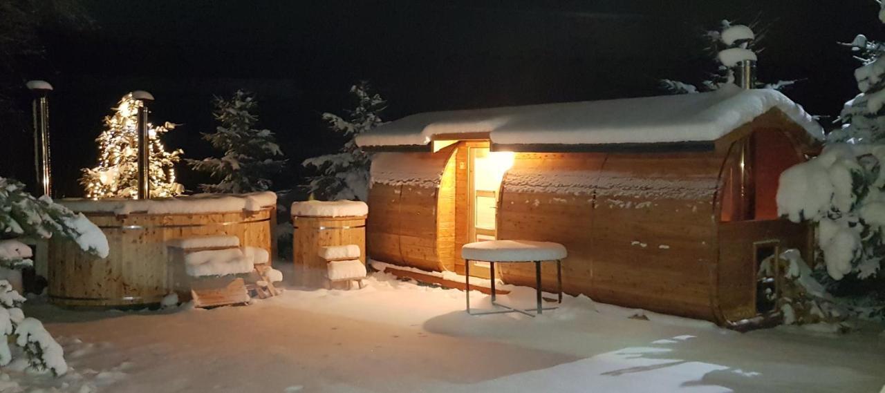 Zajazd Byczy Rog Międzylesie Esterno foto